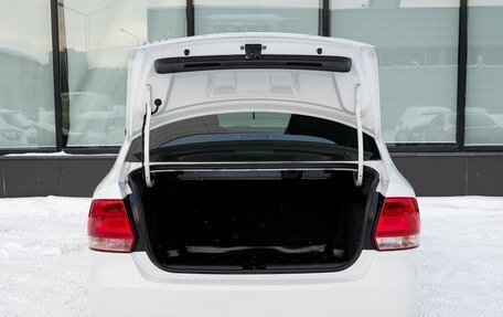 Volkswagen Polo VI (EU Market), 2014 год, 950 000 рублей, 18 фотография