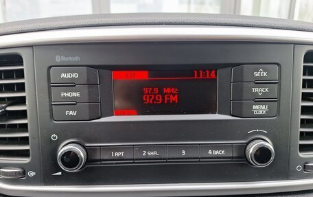 KIA Sportage IV рестайлинг, 2020 год, 2 490 000 рублей, 14 фотография