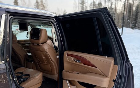 Cadillac Escalade IV, 2015 год, 2 950 000 рублей, 30 фотография