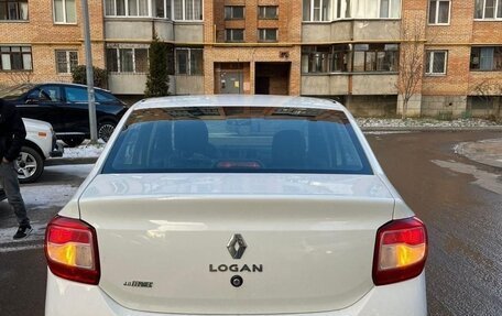 Renault Logan II, 2020 год, 690 000 рублей, 3 фотография