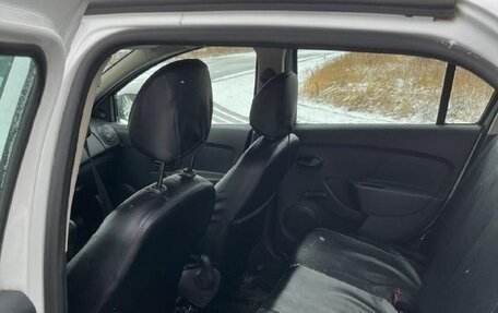 Renault Logan II, 2020 год, 690 000 рублей, 8 фотография