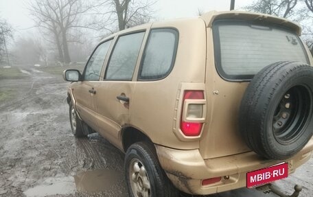 Chevrolet Niva I рестайлинг, 2004 год, 260 000 рублей, 6 фотография
