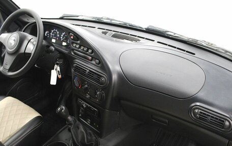 Chevrolet Niva I рестайлинг, 2018 год, 810 000 рублей, 7 фотография