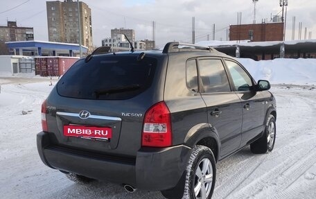 Hyundai Tucson III, 2007 год, 750 000 рублей, 3 фотография