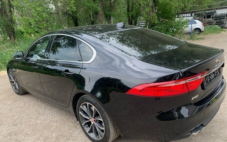 Jaguar XF II, 2018 год, 2 450 000 рублей, 2 фотография