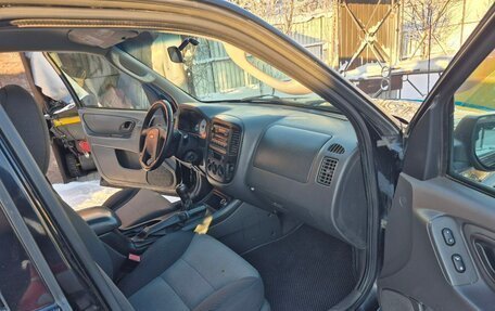 Ford Escape II, 2004 год, 550 000 рублей, 15 фотография