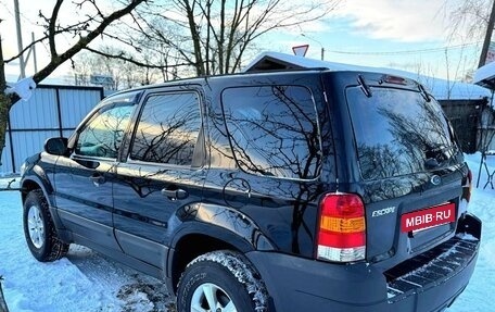 Ford Escape II, 2004 год, 550 000 рублей, 3 фотография