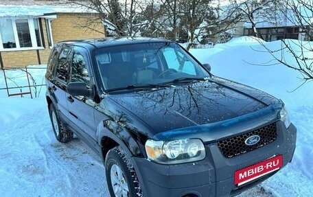 Ford Escape II, 2004 год, 550 000 рублей, 2 фотография