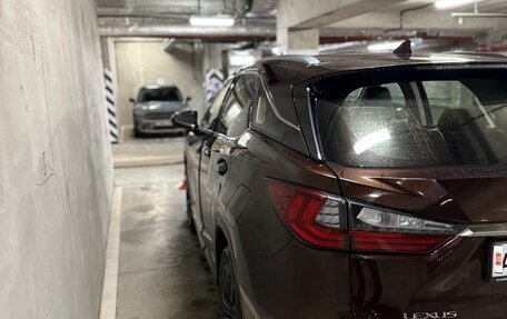 Lexus RX IV рестайлинг, 2018 год, 4 450 000 рублей, 3 фотография