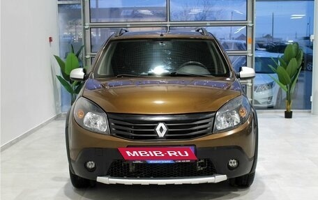 Renault Sandero I, 2014 год, 675 000 рублей, 2 фотография