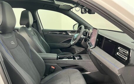 Volkswagen Tiguan, 2025 год, 5 355 000 рублей, 11 фотография