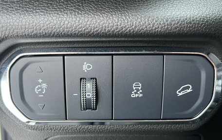 Haval Jolion, 2023 год, 1 950 000 рублей, 19 фотография