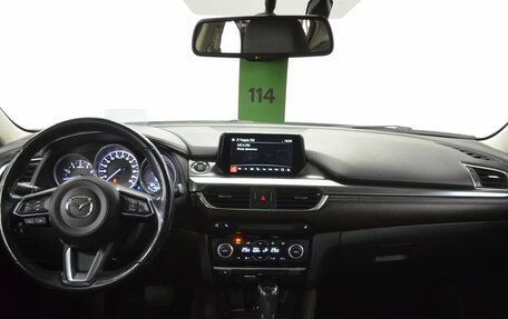 Mazda 6, 2018 год, 1 900 000 рублей, 10 фотография