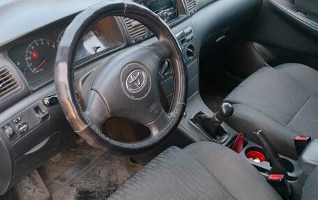 Toyota Corolla, 2003 год, 600 000 рублей, 5 фотография