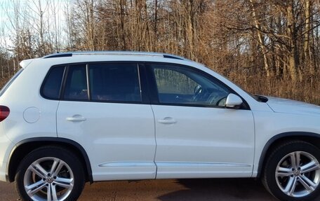 Volkswagen Tiguan I, 2016 год, 2 000 000 рублей, 3 фотография