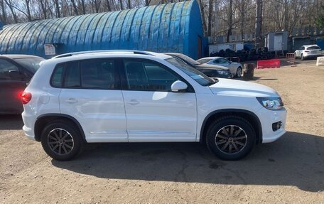 Volkswagen Tiguan I, 2016 год, 2 000 000 рублей, 8 фотография