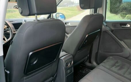 Volkswagen Tiguan I, 2016 год, 2 000 000 рублей, 20 фотография