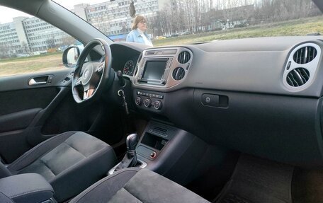 Volkswagen Tiguan I, 2016 год, 2 000 000 рублей, 25 фотография