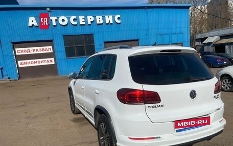 Volkswagen Tiguan I, 2016 год, 2 000 000 рублей, 12 фотография