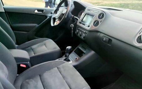 Volkswagen Tiguan I, 2016 год, 2 000 000 рублей, 27 фотография