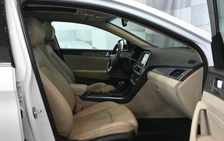 Hyundai Sonata VII, 2018 год, 2 425 000 рублей, 10 фотография