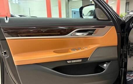 BMW 7 серия, 2016 год, 3 290 000 рублей, 8 фотография