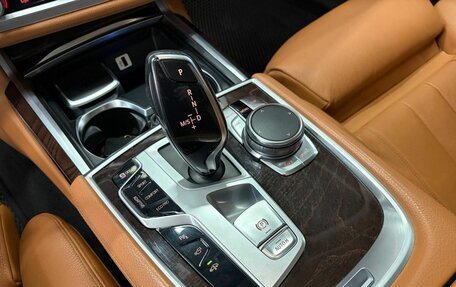 BMW 7 серия, 2016 год, 3 290 000 рублей, 16 фотография