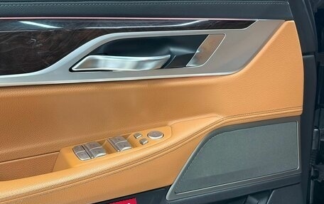 BMW 7 серия, 2016 год, 3 290 000 рублей, 9 фотография