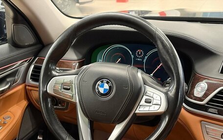 BMW 7 серия, 2016 год, 3 290 000 рублей, 32 фотография