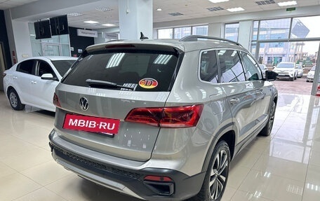 Volkswagen Taos, 2021 год, 2 280 000 рублей, 5 фотография