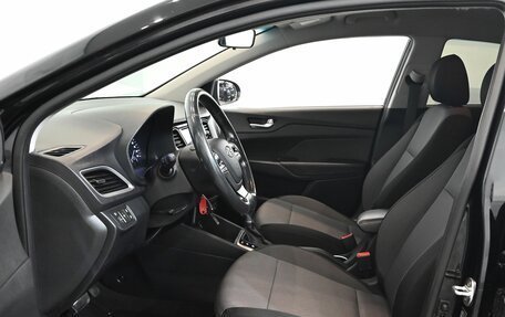 Hyundai Solaris II рестайлинг, 2017 год, 1 400 000 рублей, 9 фотография