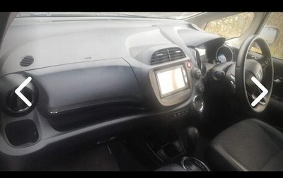 Honda Fit Shuttle I рестайлинг, 2014 год, 1 000 000 рублей, 1 фотография