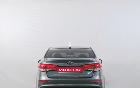 KIA Rio III рестайлинг, 2015 год, 999 000 рублей, 6 фотография