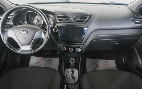 KIA Rio III рестайлинг, 2015 год, 999 000 рублей, 14 фотография