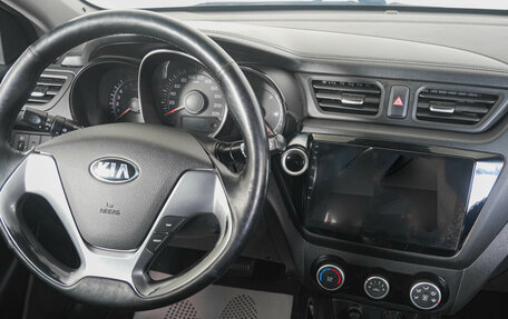 KIA Rio III рестайлинг, 2015 год, 999 000 рублей, 13 фотография