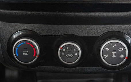 KIA Rio III рестайлинг, 2015 год, 999 000 рублей, 19 фотография