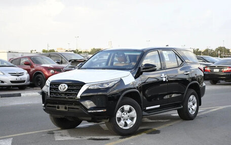 Toyota Fortuner II, 2025 год, 5 020 000 рублей, 25 фотография