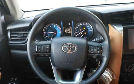 Toyota Fortuner II, 2025 год, 5 020 000 рублей, 37 фотография