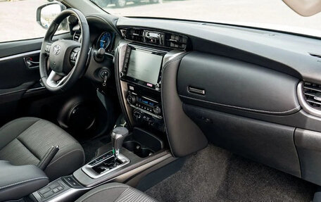 Toyota Fortuner II, 2025 год, 5 020 000 рублей, 31 фотография