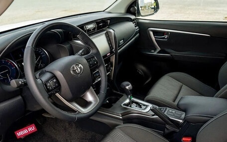 Toyota Fortuner II, 2025 год, 5 020 000 рублей, 30 фотография