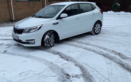 KIA Rio III рестайлинг, 2015 год, 890 000 рублей, 4 фотография