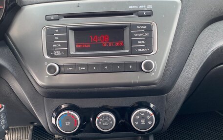 KIA Rio III рестайлинг, 2015 год, 890 000 рублей, 7 фотография