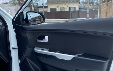 KIA Rio III рестайлинг, 2015 год, 890 000 рублей, 12 фотография