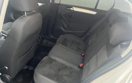 Volkswagen Golf VI, 2011 год, 900 000 рублей, 20 фотография