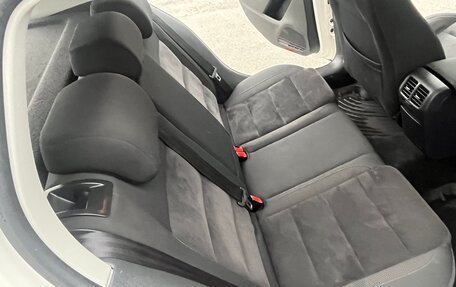 Volkswagen Golf VI, 2011 год, 900 000 рублей, 27 фотография