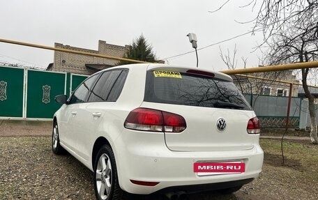 Volkswagen Golf VI, 2011 год, 900 000 рублей, 38 фотография