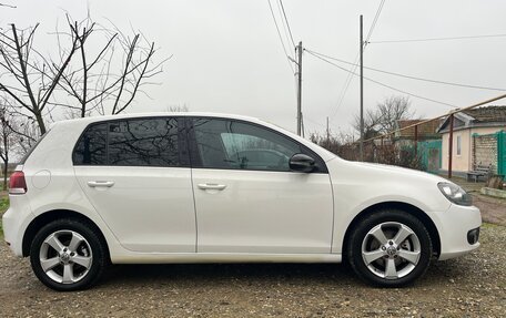 Volkswagen Golf VI, 2011 год, 900 000 рублей, 40 фотография