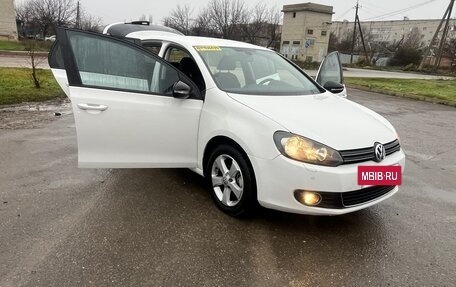 Volkswagen Golf VI, 2011 год, 900 000 рублей, 31 фотография