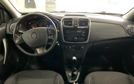 Renault Sandero II рестайлинг, 2016 год, 1 010 000 рублей, 18 фотография