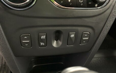 Renault Sandero II рестайлинг, 2016 год, 1 010 000 рублей, 26 фотография